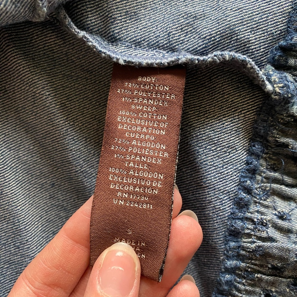 Adorable Denim Jacket with Frayed Hem - Picture 9 of 9